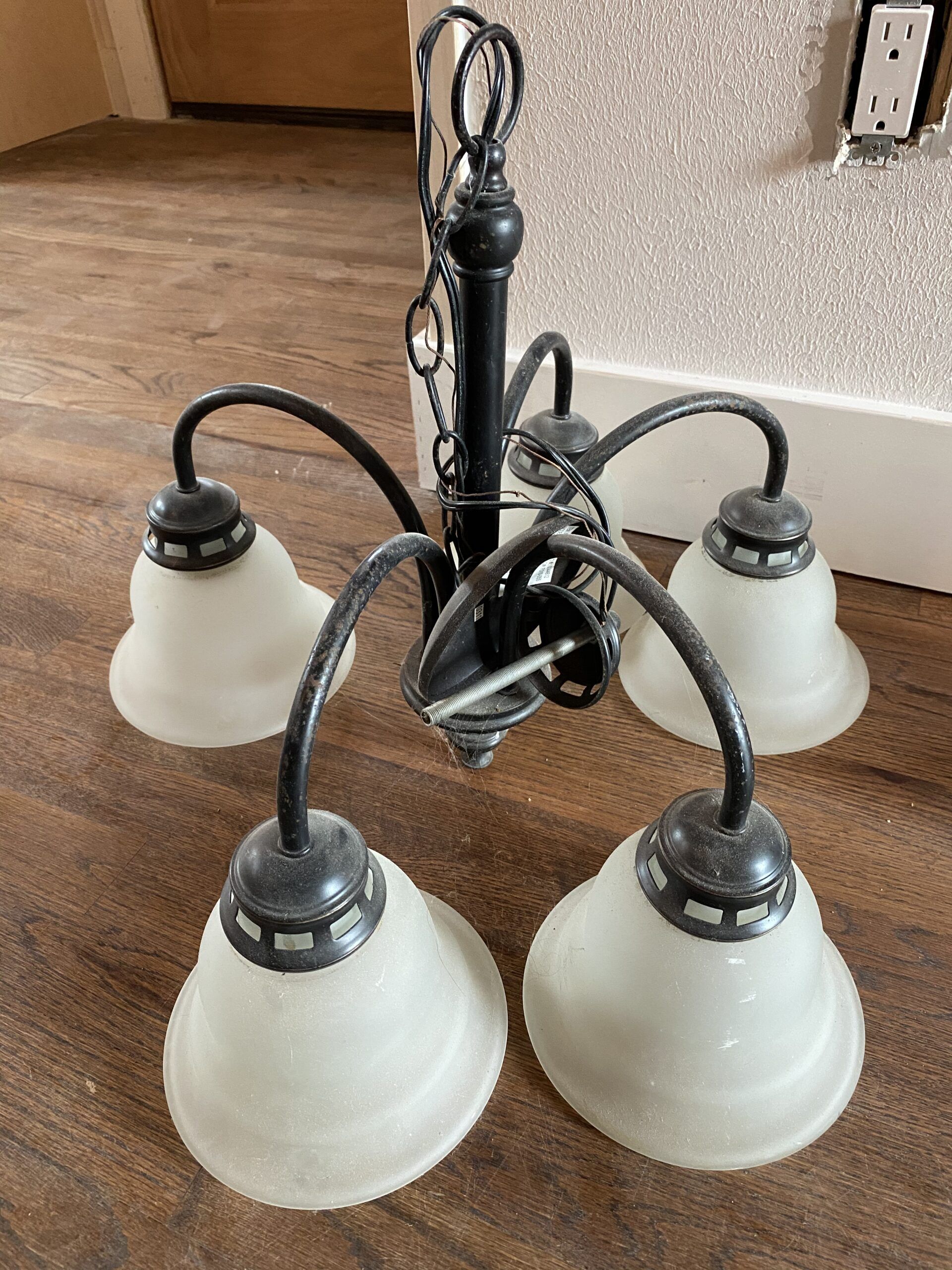 Black Metal Chandiler Fixture