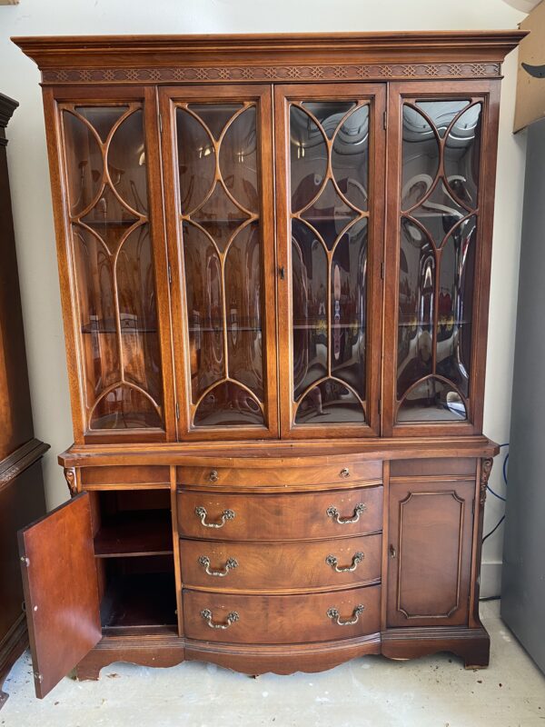 China Cabinet with Bubble Glass